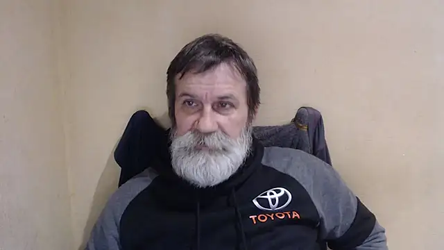 Snapshot of AlexNudo chatting on 28, 11, 2025 AlexNudo online show from 28, 11, 2025