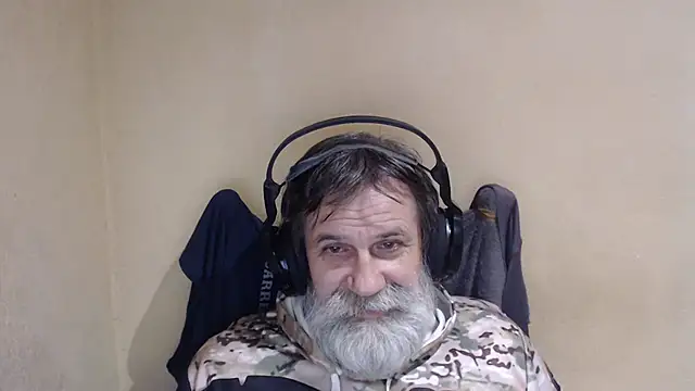 Snapshot of AlexNudo chatting on 3, 12, 2025 AlexNudo online show from 3, 12, 2025