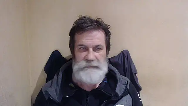 Snapshot of AlexNudo chatting on 5, 12, 2025 AlexNudo online show from 5, 12, 2025