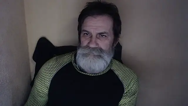 Snapshot of AlexNudo chatting on 14, 12, 2025 AlexNudo online show from 14, 12, 2025