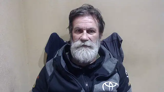 Snapshot of AlexNudo chatting on 15, 12, 2025 AlexNudo online show from 15, 12, 2025