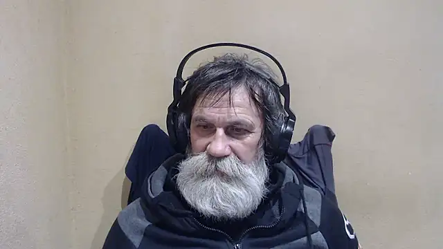 Snapshot of AlexNudo chatting on 10, 1, 2026 AlexNudo online show from 10, 1, 2026