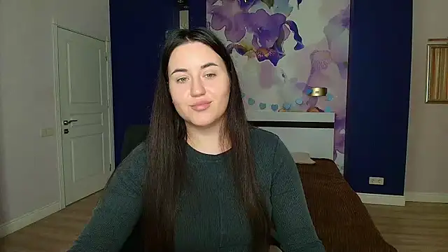 Snapshot of Roxie_Bradley chatting on 11, 12, 2024 Roxie Bradley online show from 11, 12, 2024