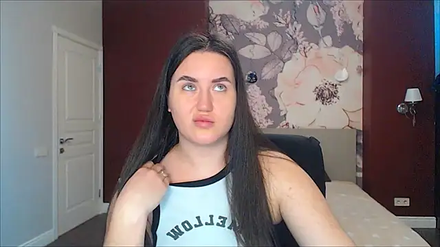 Snapshot of Roxie_Bradley chatting on 16, 1, 2025 Roxie Bradley online show from 16, 1, 2025