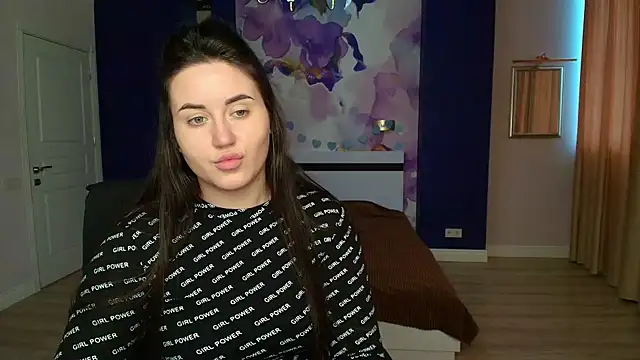 Snapshot of Roxie_Bradley chatting on 28, 1, 2025 Roxie Bradley online show from 28, 1, 2025