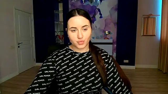 Snapshot of Roxie_Bradley chatting on 31, 1, 2025 Roxie Bradley online show from 31, 1, 2025