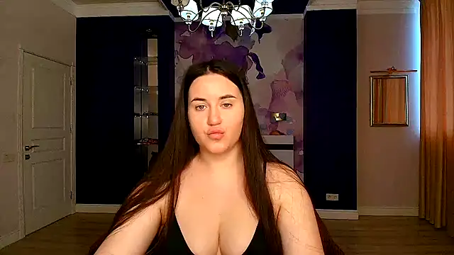 Snapshot of Roxie_Bradley chatting on 17, 3, 2025 Roxie Bradley online show from 17, 3, 2025