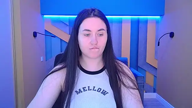 Snapshot of Roxie_Bradley chatting on 22, 3, 2025 Roxie Bradley online show from 22, 3, 2025