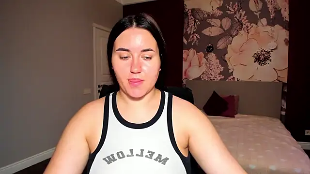 Snapshot of Roxie_Bradley chatting on 12, 9, 2025 Roxie Bradley online show from 12, 9, 2025