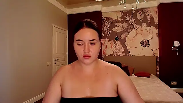 Snapshot of Roxie_Bradley chatting on 24, 9, 2025 Roxie Bradley online show from 24, 9, 2025