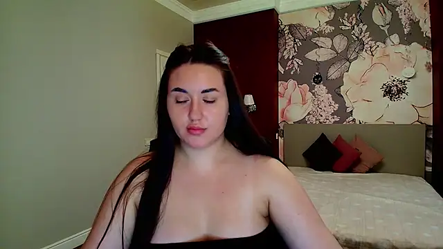 Snapshot of Roxie_Bradley chatting on 29, 9, 2025 Roxie Bradley online show from 29, 9, 2025