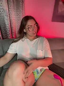 Im sophiie online show from 11, 3, 2025