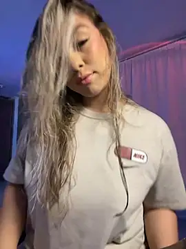 Im sophiie online show from 26, 9, 2025