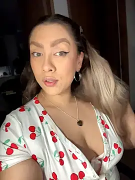 Im sophiie online show from 10, 2, 2026