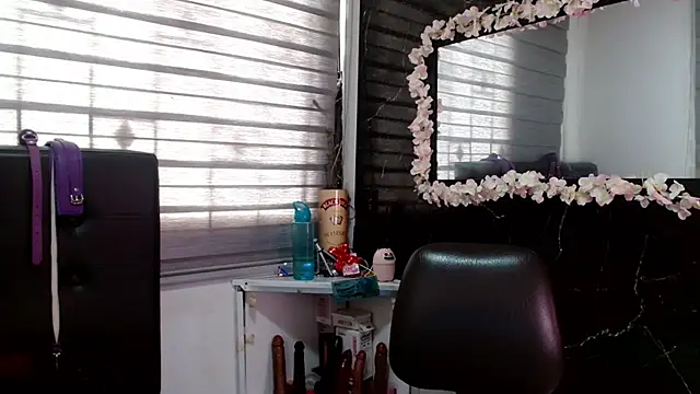 VIOLETTA-HOT online show from 18, 3, 2025