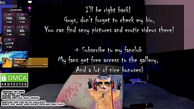 Snapshot of Lee_Loo chatting on 12, 10, 2025 Lee Loo online show from 12, 10, 2025