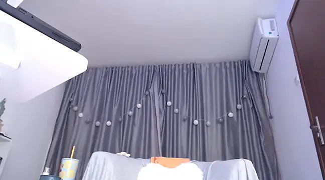 Snapshot of Babe_Licious chatting on 9, 3, 2025 Babe Licious online show from 9, 3, 2025