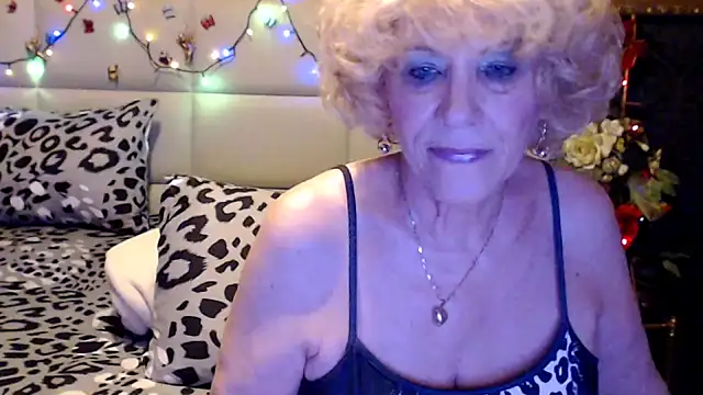 HappyWomanOn online show from 15, 4, 2026