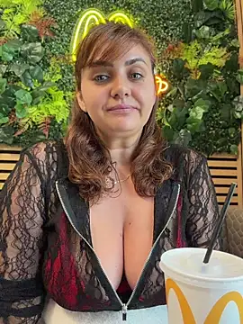 AnneKane online show from 15, 6, 2026