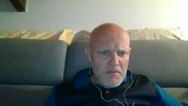 Snapshot of davigochi77bcn chatting on 5, 2, 2026 davigochi77bcn online show from 5, 2, 2026