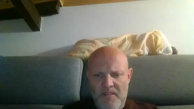 Snapshot of davigochi77bcn chatting on 9, 2, 2026 davigochi77bcn online show from 9, 2, 2026