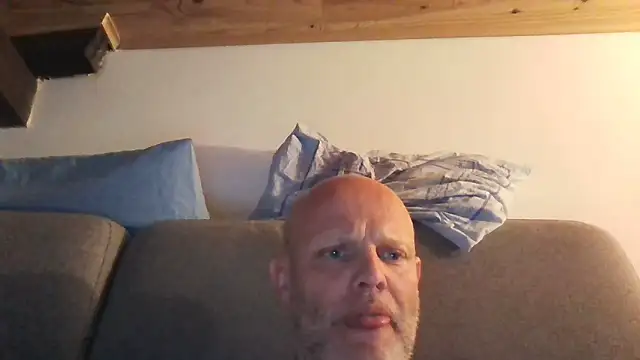 Snapshot of davigochi77bcn chatting on 27, 2, 2026 davigochi77bcn online show from 27, 2, 2026