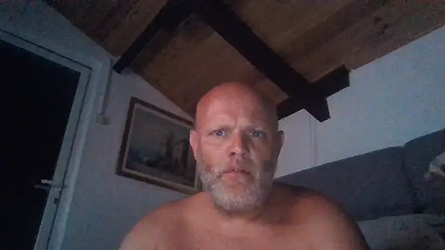 Snapshot of davigochi77bcn chatting on 28, 7, 2026 davigochi77bcn online show from 28, 7, 2026