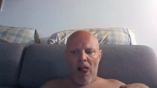 Snapshot of davigochi77bcn chatting on 1, 8, 2026 davigochi77bcn online show from 1, 8, 2026