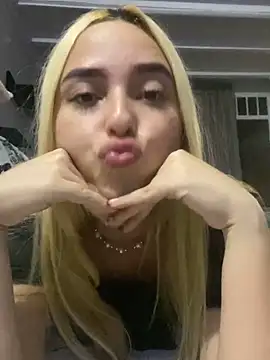 Irisweet  online show from 20, 12, 2024