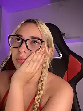 Irisweet  online show from 31, 1, 2025