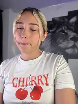 Irisweet  online show from 20, 9, 2025