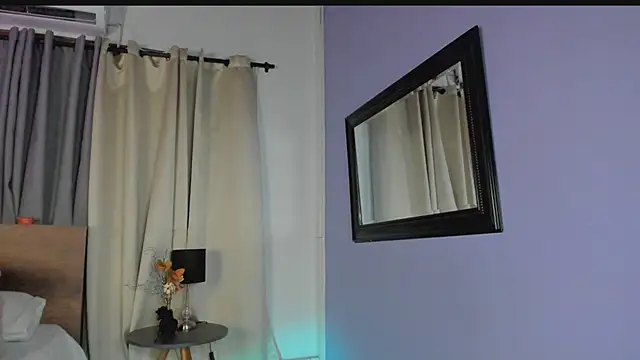 Snapshot of SaraVergara chatting on 27, 1, 2025 SaraVergara online show from 27, 1, 2025