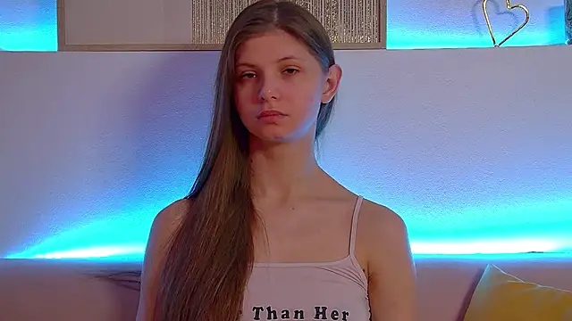 AudreyBarlow online show from 6, 3, 2025