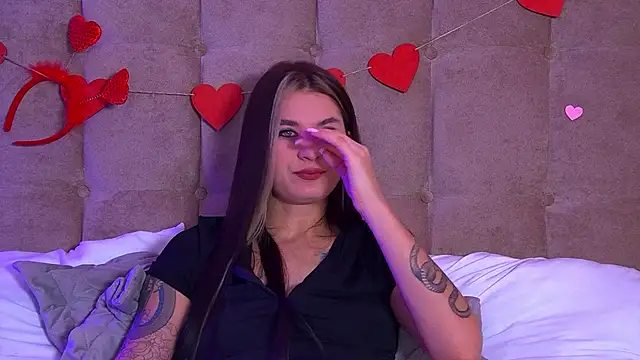 RachelSimpson online show from 18, 2, 2025