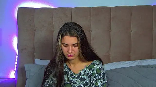 RachelSimpson online show from 8, 11, 2025