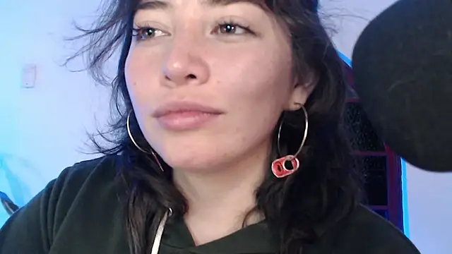 Snapshot of Hannah-Valhalla chatting on 2, 12, 2024 Hannah-Valhalla online show from 2, 12, 2024