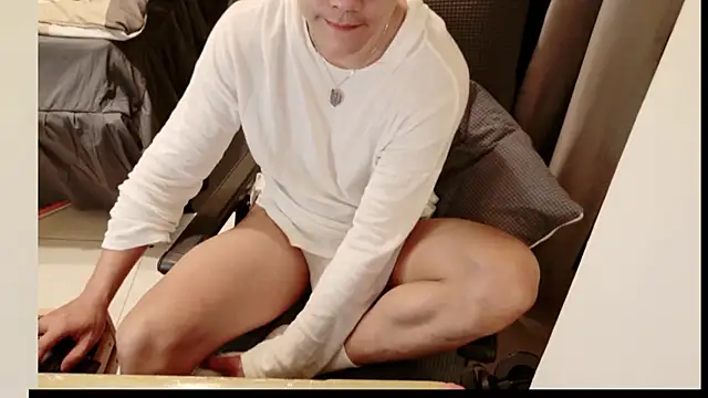 Snapshot of Canto-Dvng chatting on 13, 3, 2025 Canto-Dvng online show from 13, 3, 2025