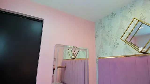 Snapshot of Sariitaa_ chatting on 22, 3, 2025 Sariitaa online show from 22, 3, 2025