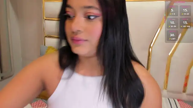 Snapshot of Sariitaa_ chatting on 28, 11, 2025 Sariitaa online show from 28, 11, 2025