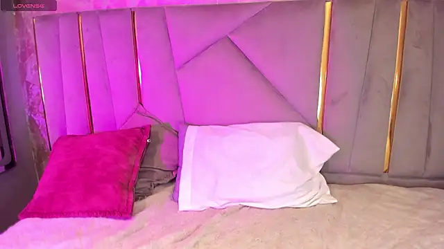 Sariitaa  online show from 7, 2, 2026