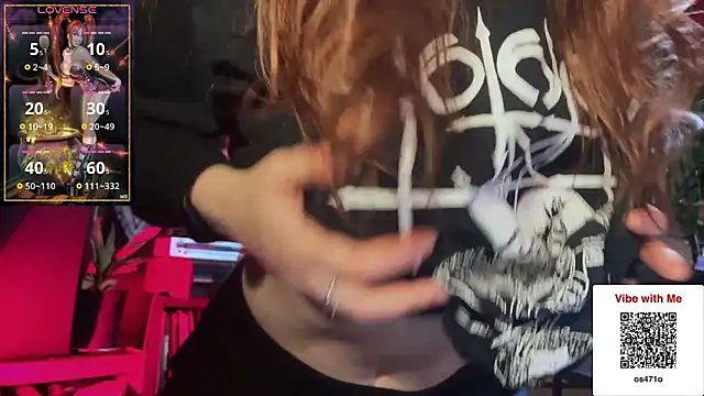 Snapshot of courtneyoccult chatting on 1, 12, 2025 courtneyoccult online show from 1, 12, 2025