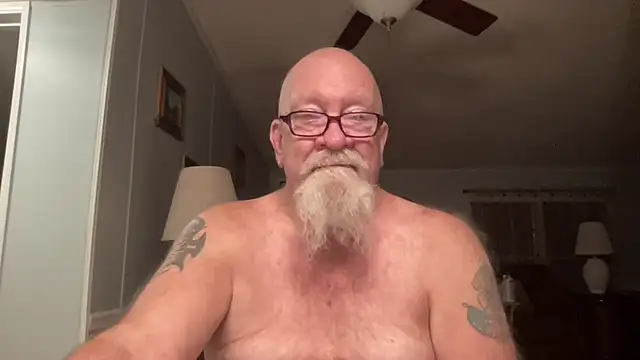 Snapshot of kcbace61760 chatting on 29, 9, 2025 kcbace61760 online show from 29, 9, 2025