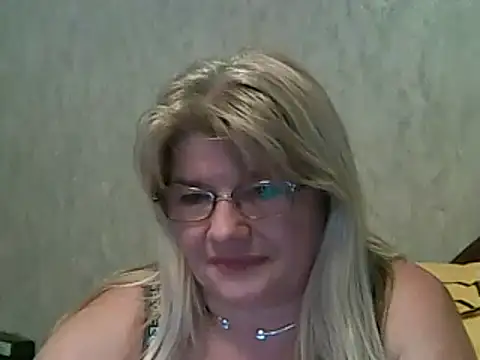 Snapshot of Diana_49 chatting on 12, 2, 2025 Diana 49 online show from 12, 2, 2025