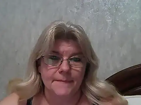 Snapshot of Diana_49 chatting on 9, 3, 2025 Diana 49 online show from 9, 3, 2025
