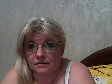 Snapshot of Diana_49 chatting on 16, 3, 2025 Diana 49 online show from 16, 3, 2025