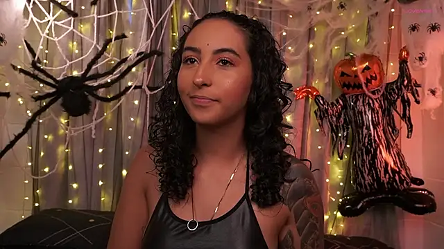 agatha collins  online show from 7, 10, 2025