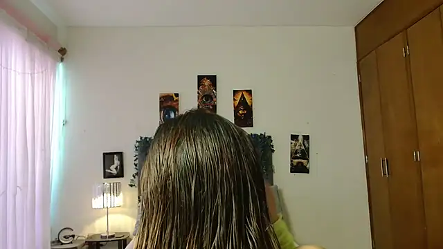 Snapshot of 3littleschoolteens chatting on 10, 11, 2025 3littleschoolteens online show from 10, 11, 2025