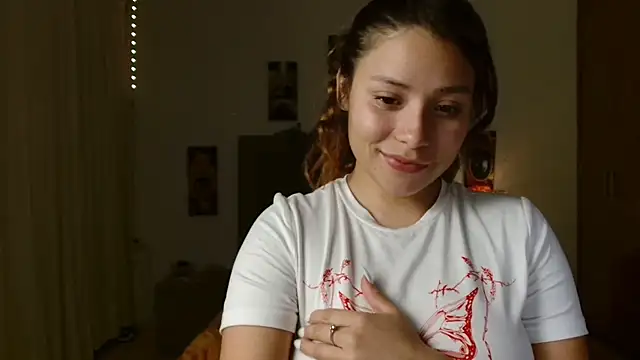 Snapshot of 3littleschoolteens chatting on 23, 11, 2025 3littleschoolteens online show from 23, 11, 2025