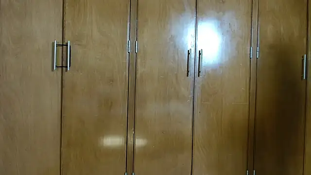 Snapshot of 3littleschoolteens chatting on 15, 1, 2026 3littleschoolteens online show from 15, 1, 2026