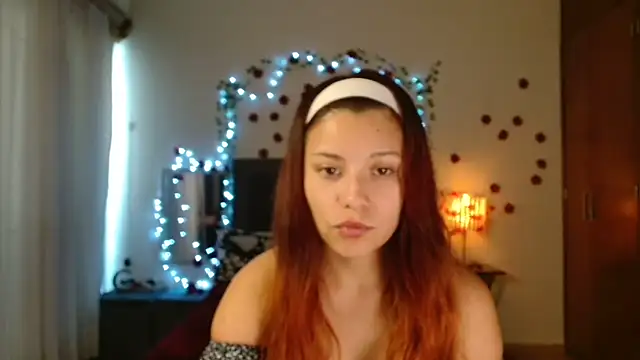 Snapshot of 3littleschoolteens chatting on 8, 2, 2026 3littleschoolteens online show from 8, 2, 2026